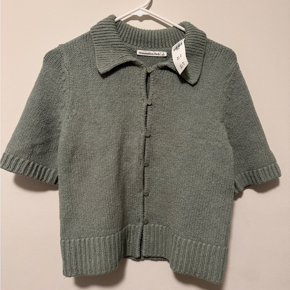 Abercrombie & Fitch Tops - Abercrombie top